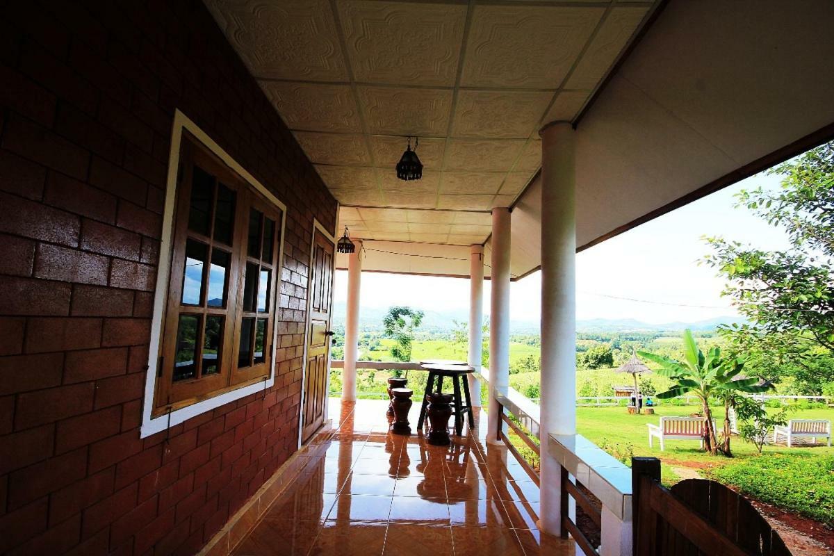 Hotel มนต์เมืองแจ่ม Landkreis Landkreis Mae Chaem Exterior foto